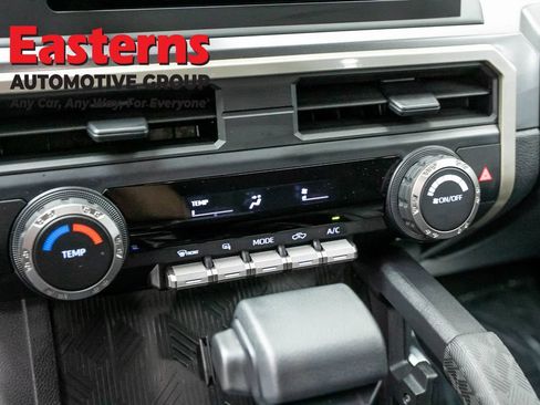 Used 2026 Toyota Tacoma SR5 AWD/4WD image 19