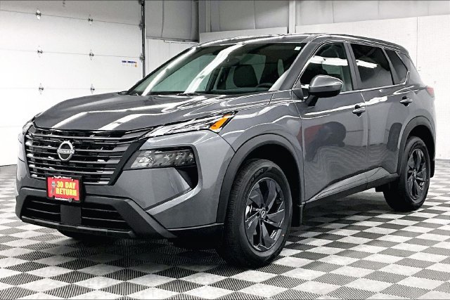 New 2026 Nissan Rogue SV AWD/4WD image 2