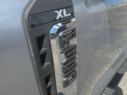 Used 2024 Ford F350 XL w/ 360-Degree Camera Package AWD/4WD image 4