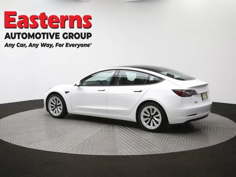 Used 2021 Tesla Model 3 Standard Range Plus RWD image 57