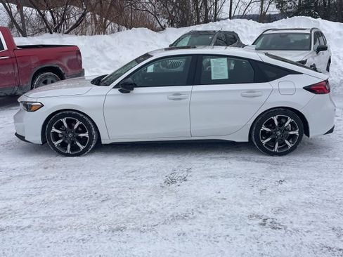 Certified 2025 Honda Civic Sport Touring image 6