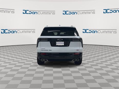 New 2026 Chevrolet Traverse RS w/ LPO, Floor Liner Package image 7