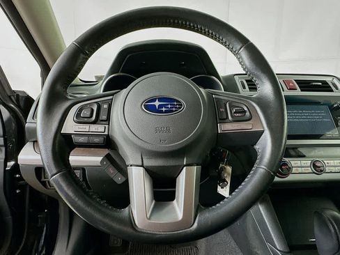 Used 2015 Subaru Outback 2.5i Limited image 16