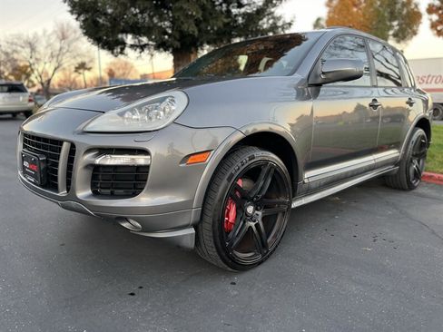 Used 2008 Porsche Cayenne GTS AWD/4WD image 7