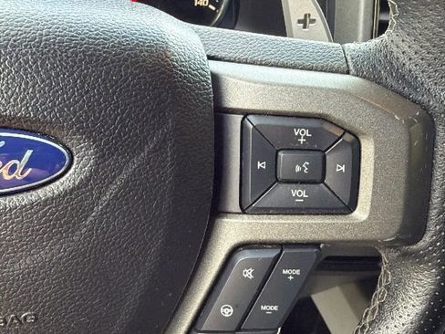 Used 2017 Ford F150 Raptor w/ Equipment Group 801A Mid AWD/4WD image 18
