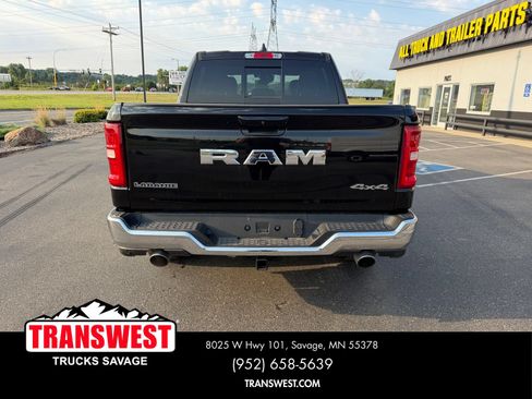 Used 2026 RAM 1500 Laramie AWD/4WD image 3