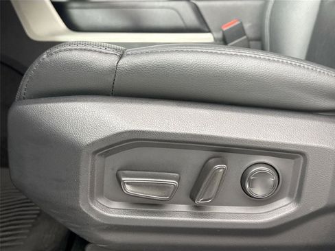 Used 2024 Toyota Tundra SR5 image 30