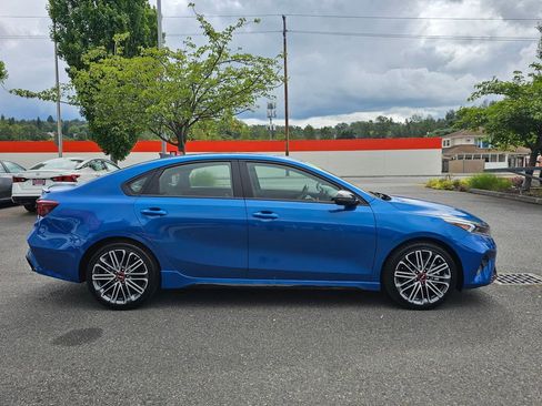 Used 2022 Kia Forte GT image 4