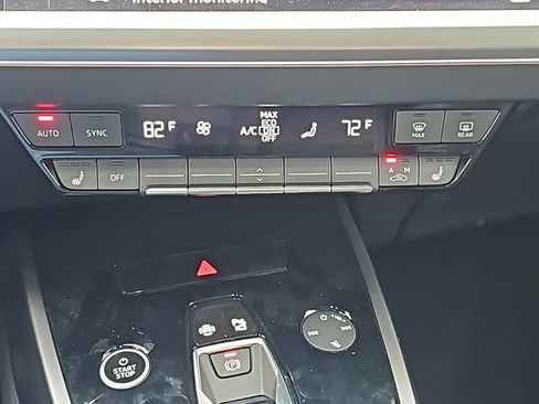 Used 2024 Audi Q4 e-tron Prestige image 6