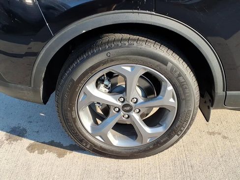 Used 2025 Ford Escape ST-Line image 13