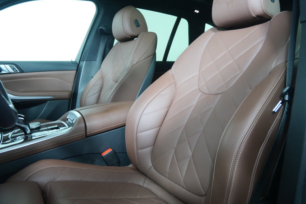 Used 2023 BMW X5 sDrive40i w/ Parking Assistance Package RWD image 11