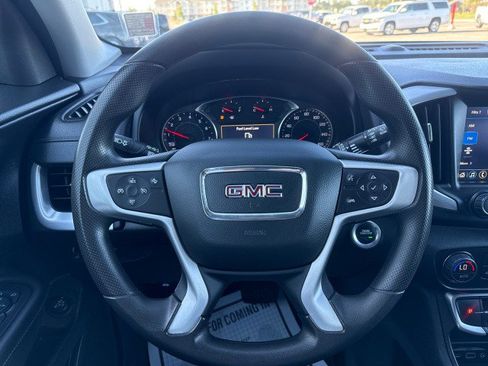Used 2024 GMC Terrain SLE w/ Driver Convenience Package AWD/4WD image 18