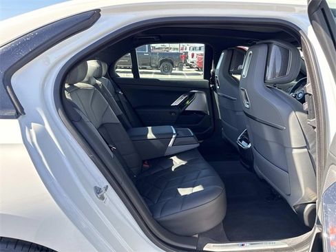 Used 2023 BMW 760i xDrive image 15