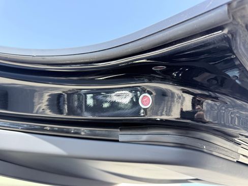 Used 2018 Tesla Model X P100D image 87