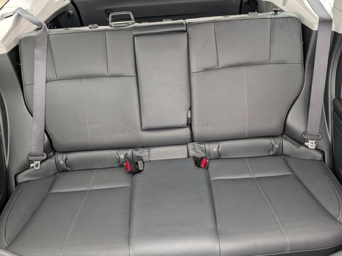 Used 2018 Subaru Forester 2.5i Touring AWD/4WD image 13