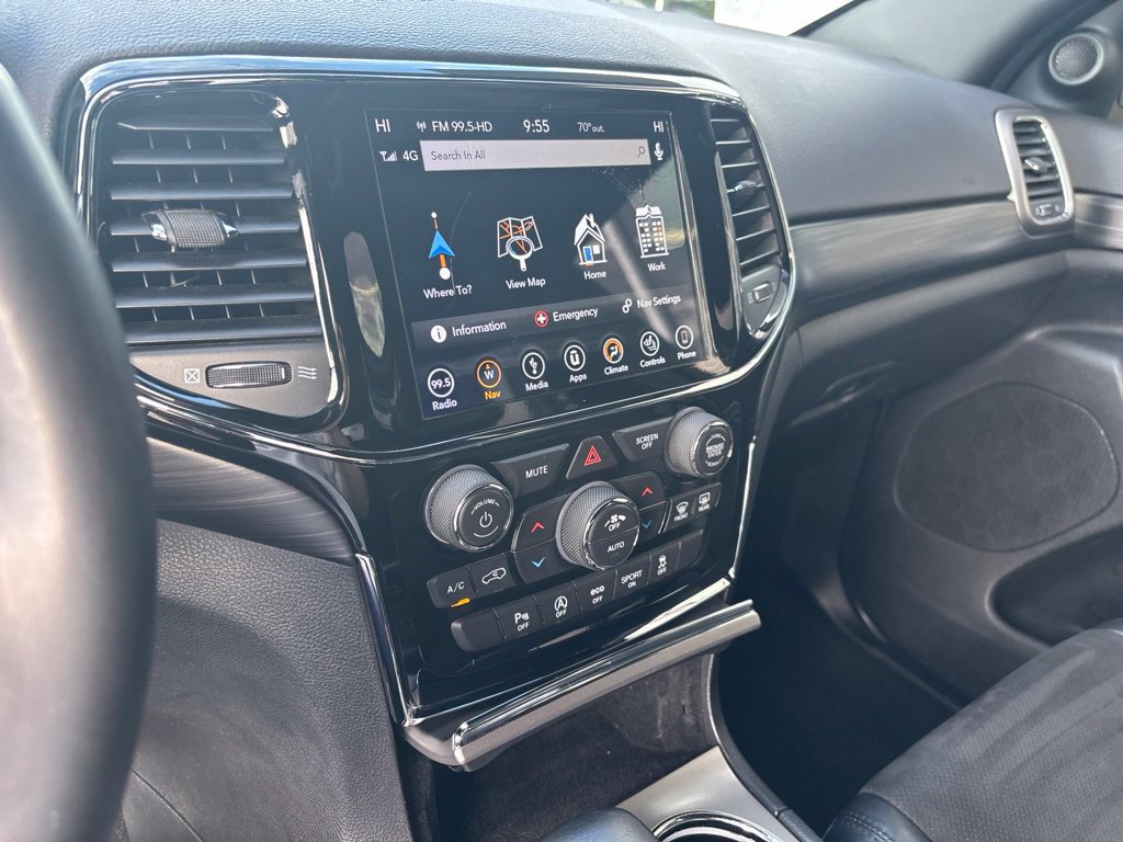 Used 2019 Jeep Grand Cherokee Altitude AWD/4WD image 12