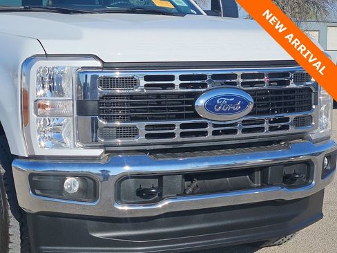 Used 2024 Ford F250 XLT w/ FX4 Off-Road Package image 7