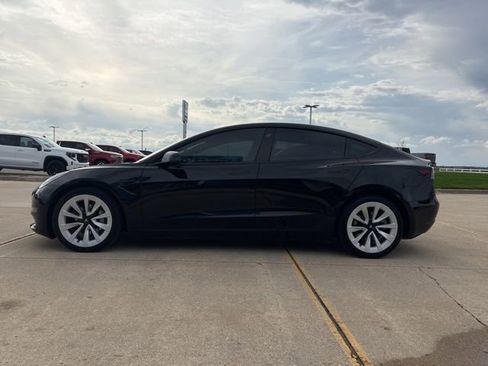 Used 2021 Tesla Model 3 Long Range image 5