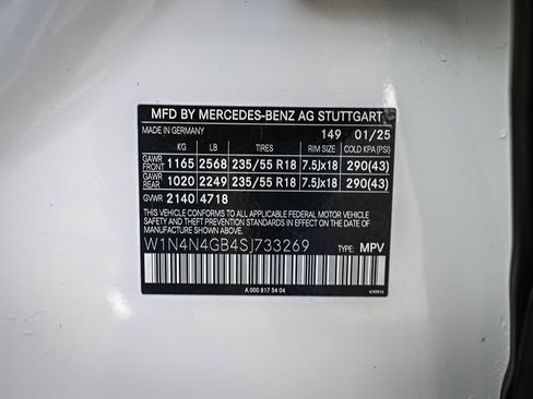 Used 2025 Mercedes-Benz GLA 250 image 17