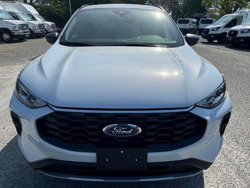 Certified 2025 Ford Escape ST-Line w/ Tech Pack #1 AWD/4WD image 2