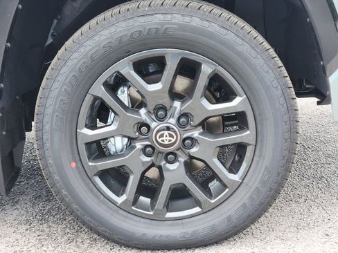 New 2026 Toyota Tundra Platinum AWD/4WD image 8