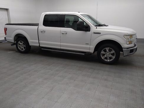 Used 2015 Ford F150 XLT w/ Equipment Group 302A Luxury image 11