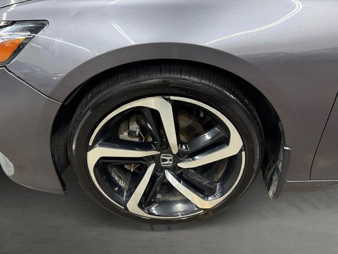 Used 2018 Honda Accord Sport image 42