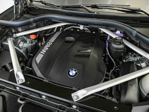 Used 2024 BMW X5 sDrive40i w/ Parking Assistance Package RWD image 26