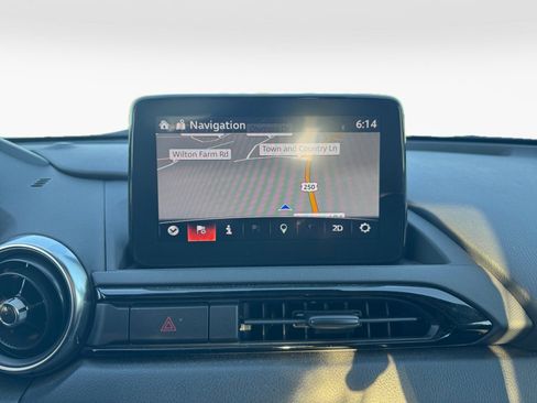 Used 2019 MAZDA MX-5 Miata RF Grand Touring image 17