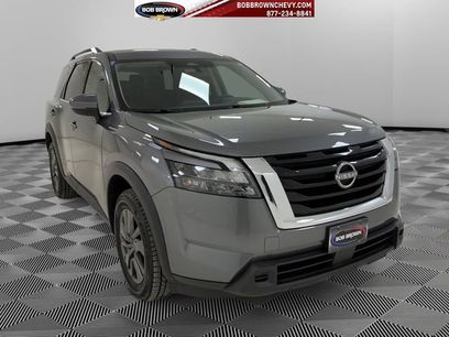 Used 2023 Nissan Pathfinder SV w/ Cargo Package
