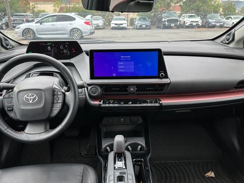 Used 2024 Toyota Prius Prime Premium w/ Advanced Technology Package FWD image 4