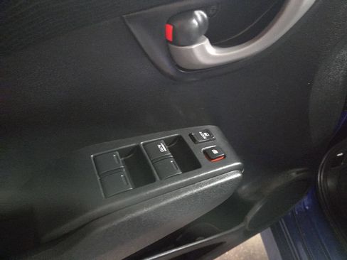 Used 2009 Honda Fit Sport image 10