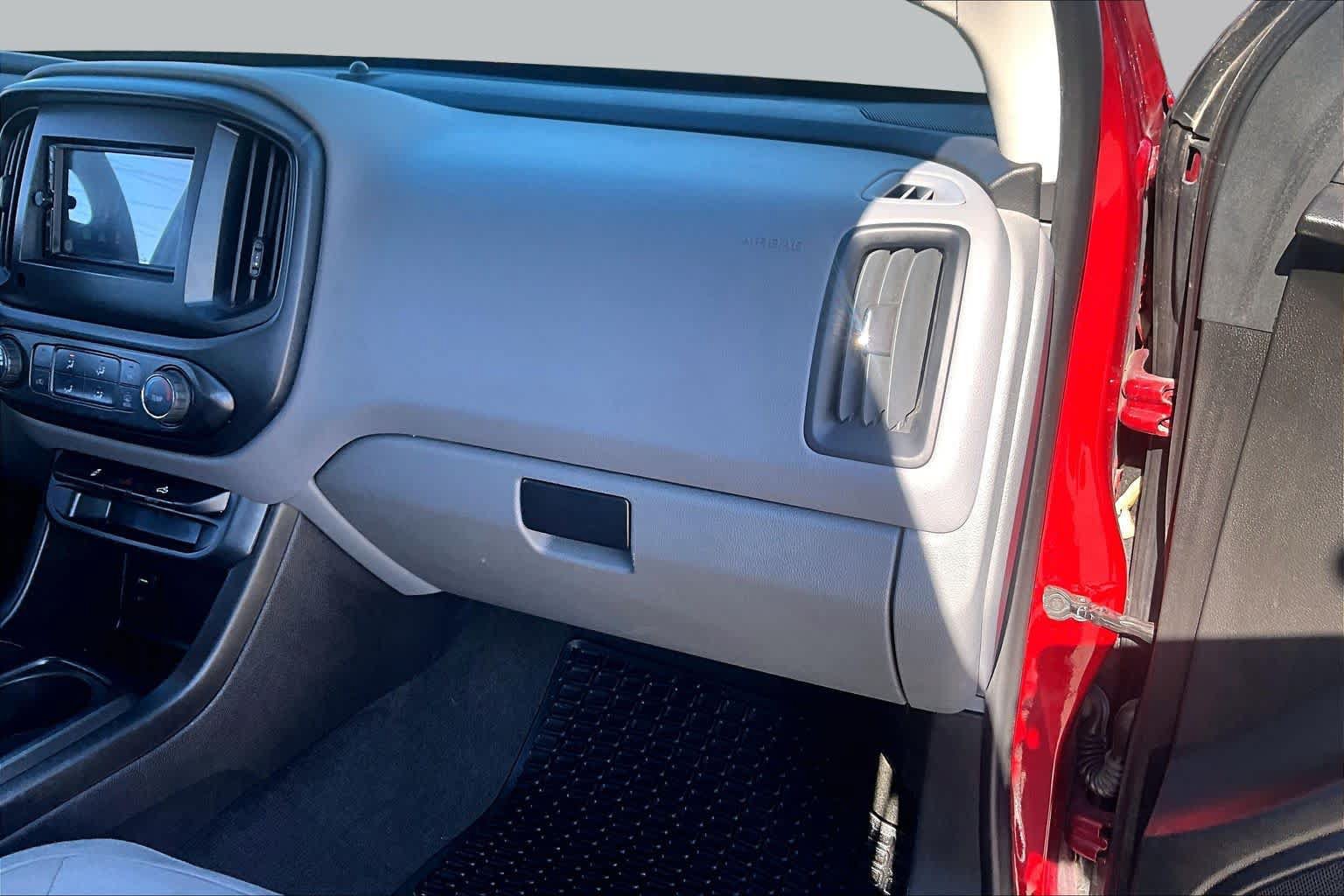 Used 2016 GMC Canyon 2WD Crew Cab w/ Convenience Package image 19