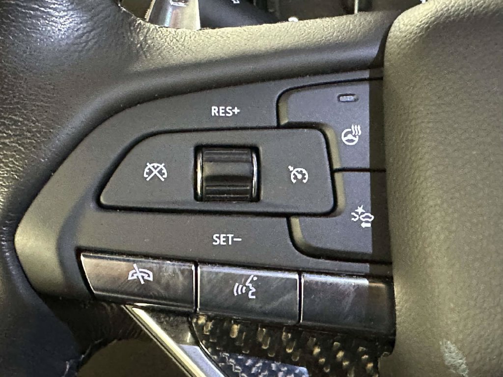 Used 2021 Cadillac XT6 Sport AWD/4WD image 34