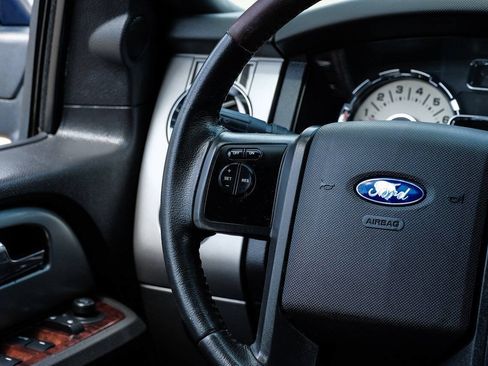 Used 2010 Ford Expedition EL 4WD image 23