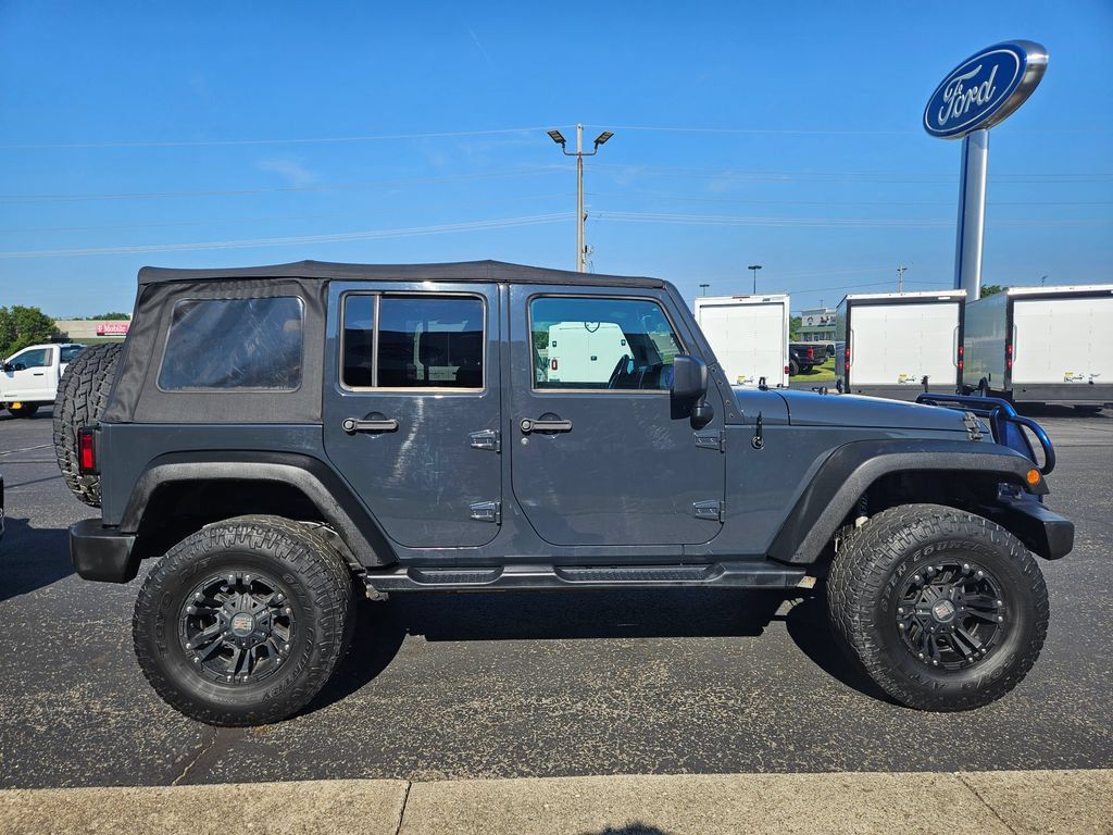 Used 2017 Jeep Wrangler Unlimited Sport w/ Quick Order Package 24S AWD/4WD image 5