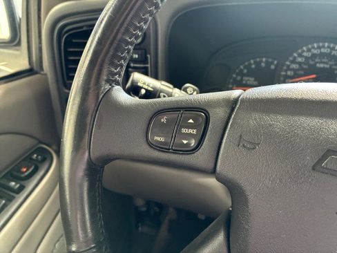 Used 2004 Chevrolet Tahoe Z71 w/ Z71 Preferred Equipment Group image 23