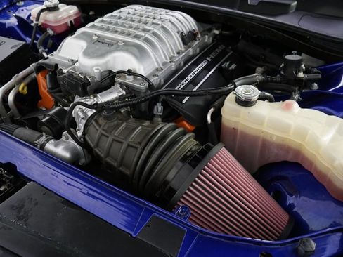 Used 2020 Dodge Challenger SRT Hellcat RWD image 28