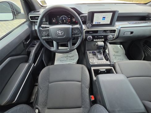 Certified 2025 Toyota Tacoma SR5 image 6