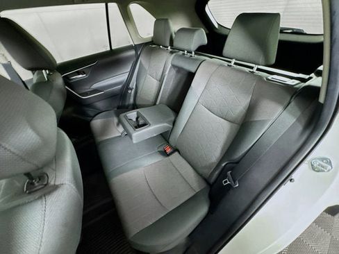 Used 2023 Toyota RAV4 XLE image 23