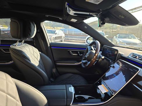 Used 2024 Mercedes-Benz S 580 4MATIC Sedan image 10