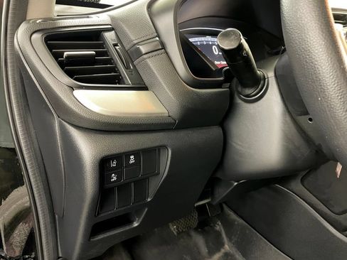 Used 2020 Honda CR-V LX image 21