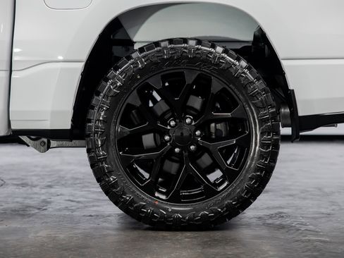 Used 2024 RAM 1500 Big Horn image 14