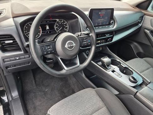 Used 2022 Nissan Rogue SV AWD/4WD image 10