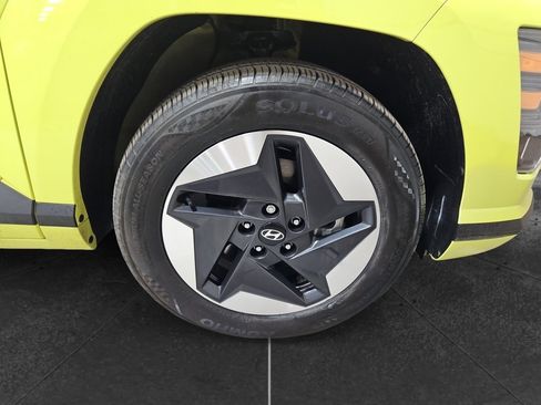 Used 2024 Hyundai Kona SEL FWD image 38