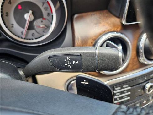 Certified 2017 Mercedes-Benz GLA 250 image 12