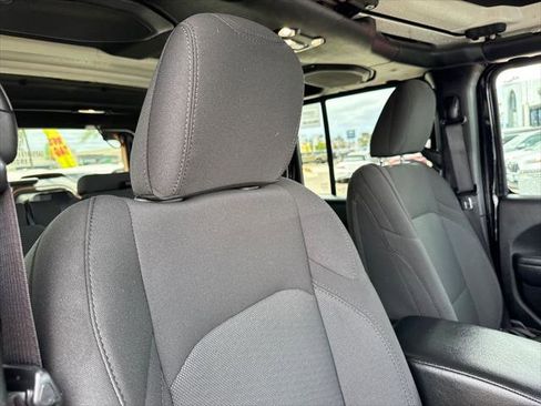 Certified 2023 Jeep Wrangler Unlimited AWD/4WD image 16