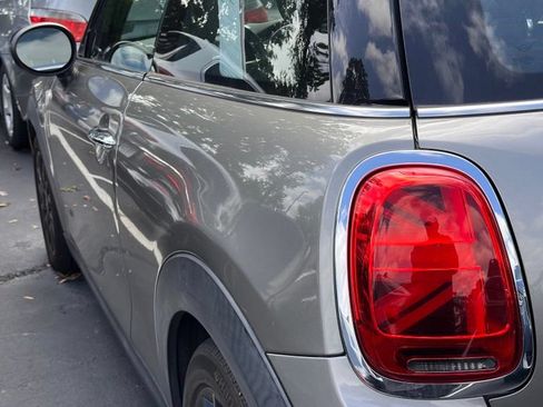 Used 2020 MINI Cooper 2-Door Hardtop FWD image 7