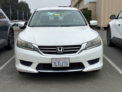 Used 2015 Honda Accord LX image 3