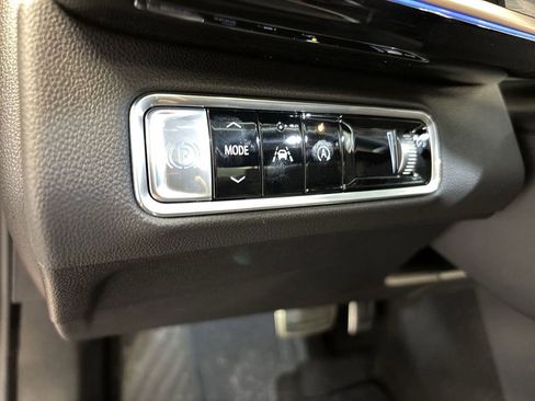 New 2025 Buick Envision Sport Touring image 43